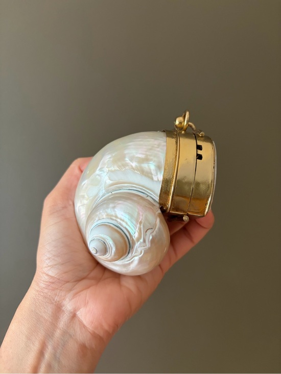 Handbags - Gold and Cream Shell Clutch